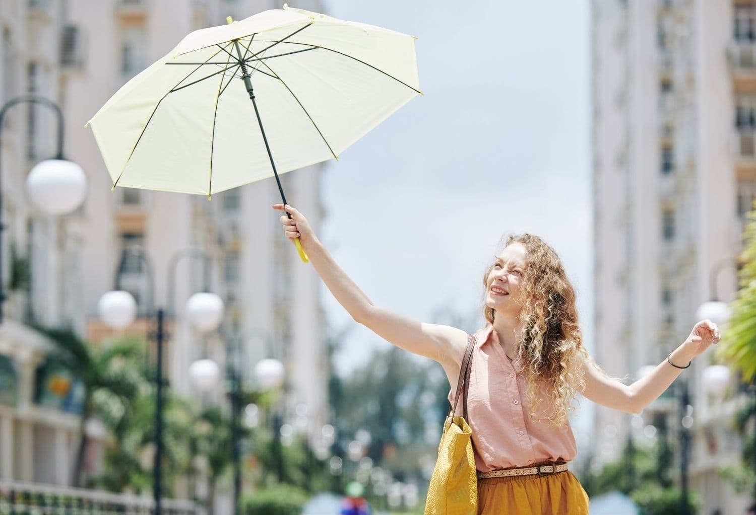 Cómo prevenir y combatir las manchas en la piel tras el verano